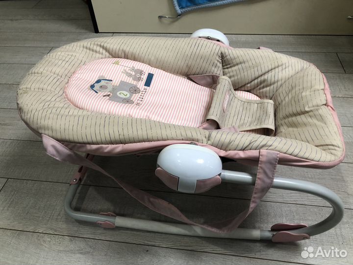 Шезлонг babyton