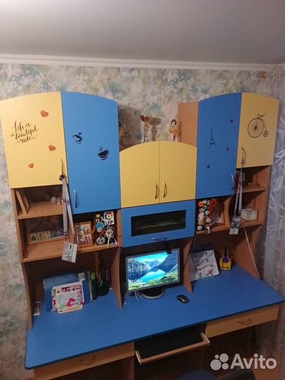 Компьютерный стол