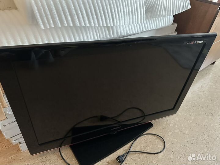 Телевизор samsung