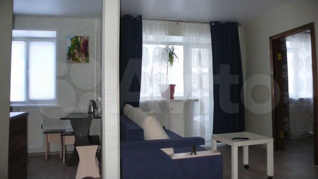 2-к. квартира, 42 м², 3/5 эт.