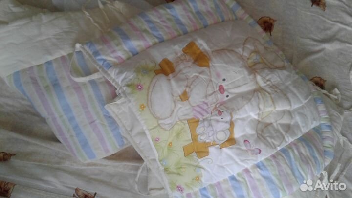 Бортики в детскую кроватку