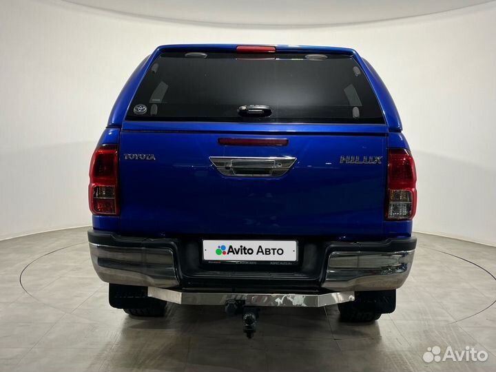 Toyota Hilux 2.8 AT, 2017, 88 790 км