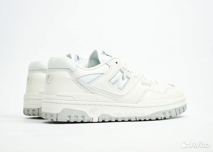 Женские Кроссовки New Balance 550 