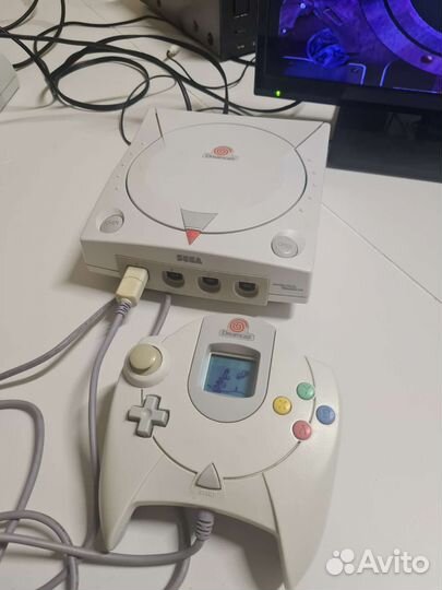 Sega Dreamcast 14 дисков. Читает болванки