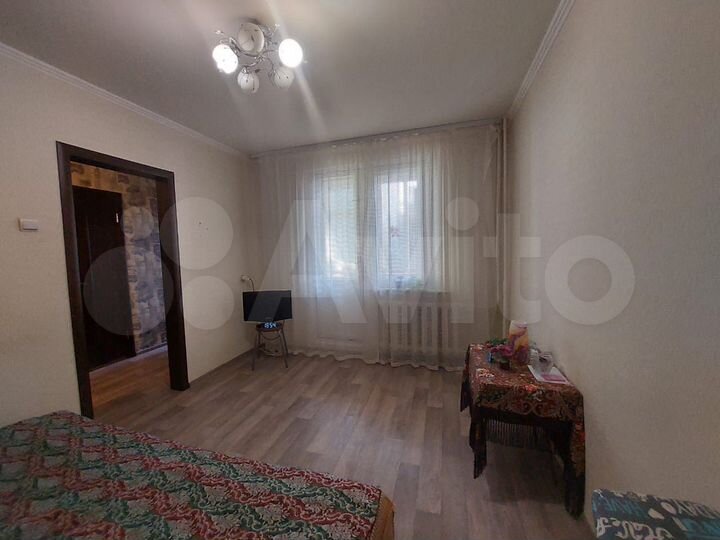 1-к. квартира, 42 м², 2/9 эт.