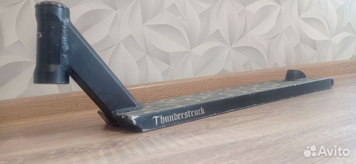 Дека для трюкового самоката thunderstruck