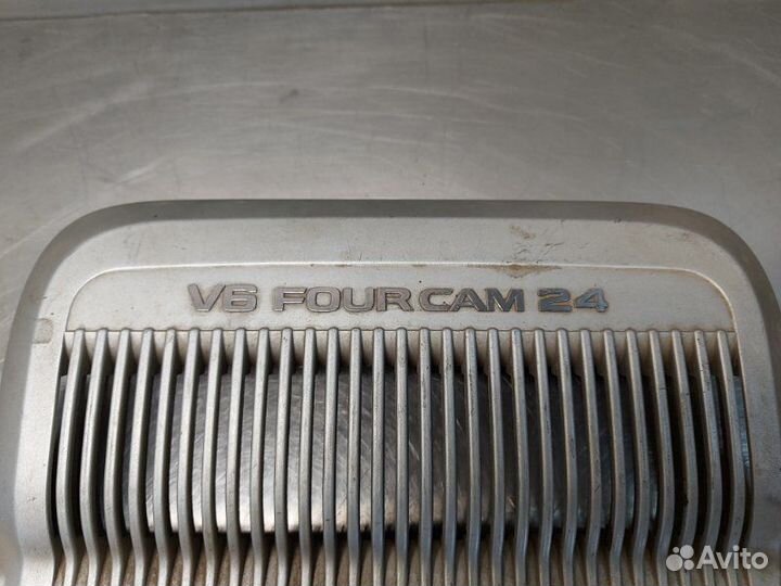 Крышка двигателя Toyota Windom XV10 VCV11 4VZ-FE