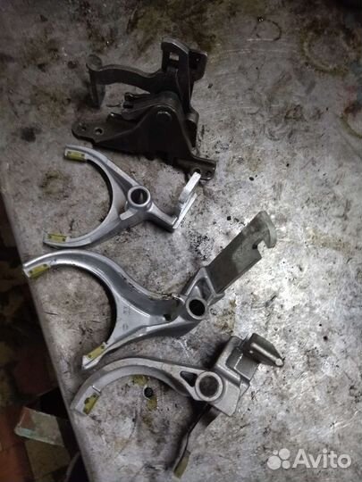 Запчасть МКПП nissan almera classic