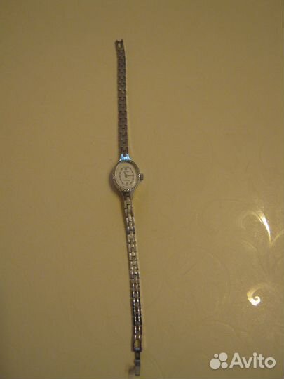 Часы женские