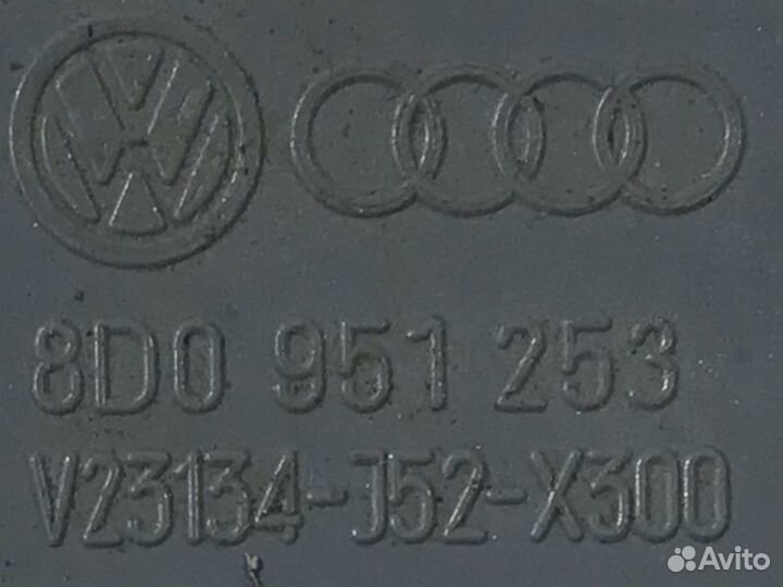Реле Audi A4 B5 2000