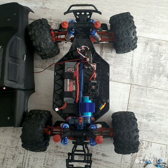 Remo Hobby Dinosaurs Master 5 4WD RTR масштаб 1:8