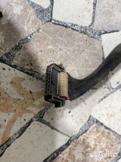 Проводка кнопки старт стоп Bmw 530I седан 3.0