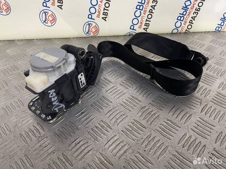 Ремень безопасности Audi A3