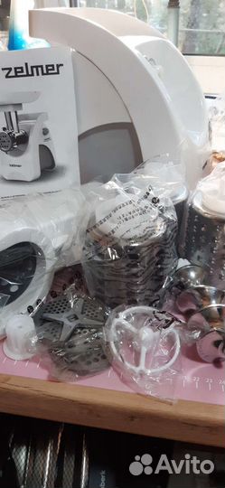 Электрическая мясорубка зелмер