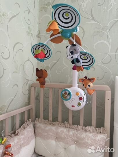 Мобиль на кроватку tiny love