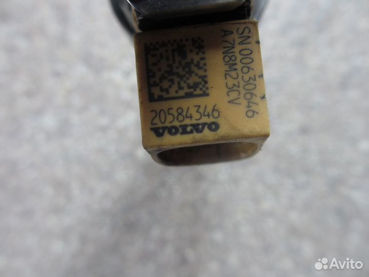 Насос-форсунка Volvo 20584346
