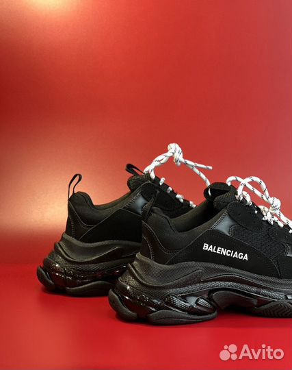 Balenciaga Triple S Black