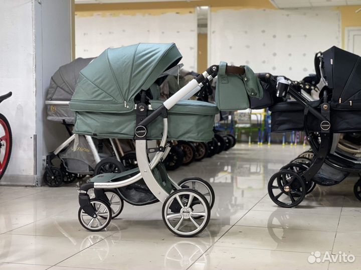 Коляска Luxmom