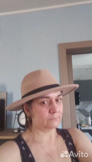 Шляпа фетровая женская