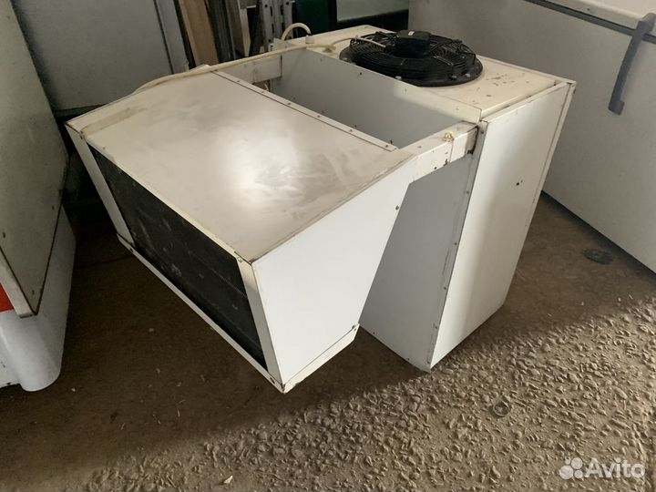 Моноблок холодильный Ариада AMS 330T