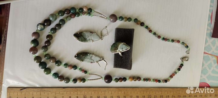 Комплект из натуральных камней яшма