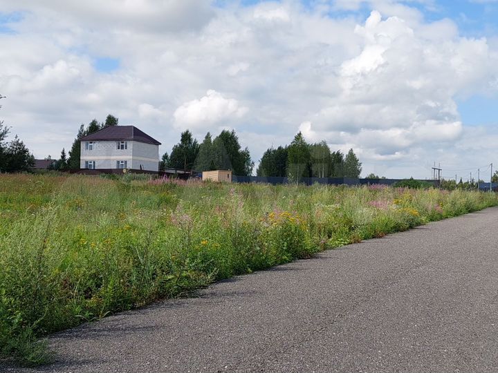 Участок 7 сот. (ИЖС)