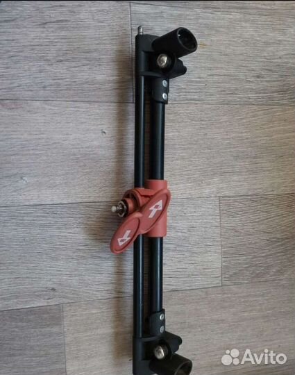 Запчасти valco baby snap 4. Сломанная ось