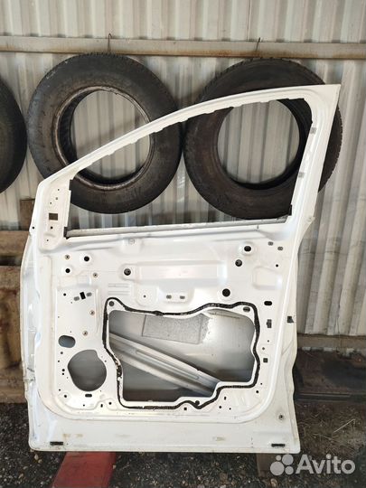 Дверь передняя правая Ford Kuga