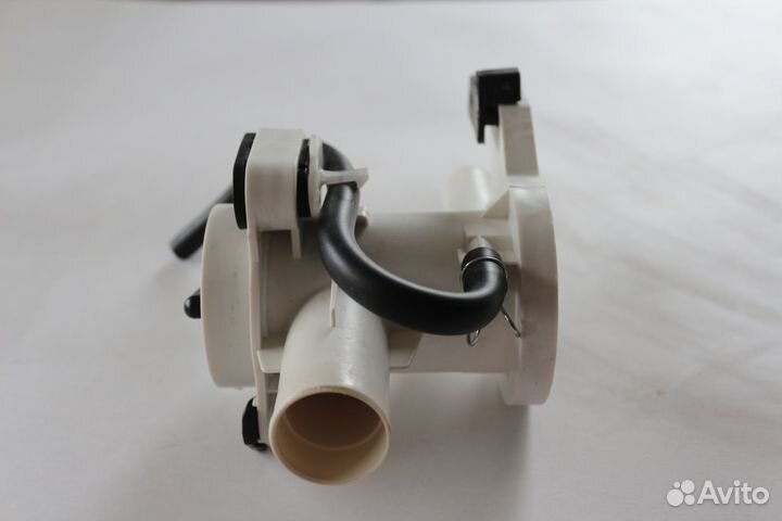 Улитка сливной фильтр ст.машин Samsung DC61-02173A