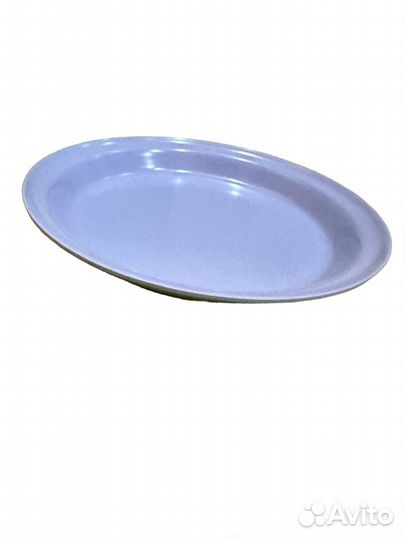 Пластиковые тарелки