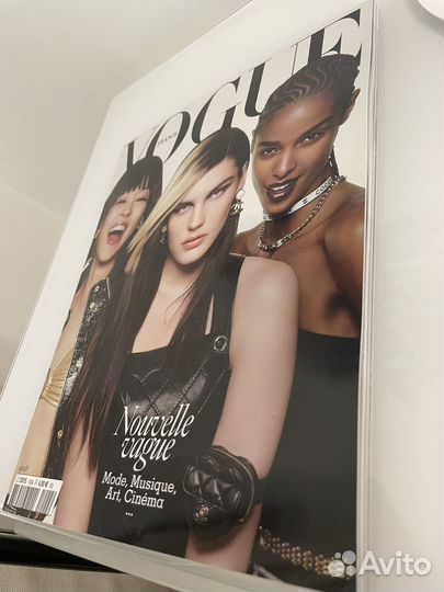 Журнал Vogue France