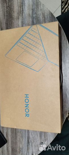 Ноутбук новый в коробке