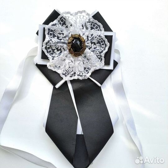 Школьный галстук брошь для девочки ручная работа