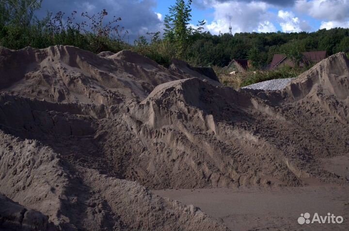 Песок в мешках