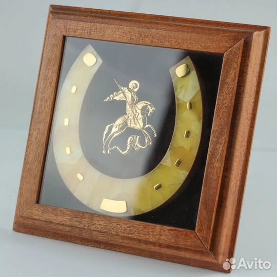 Дорогие элитные сувениры и подарки из янтаря