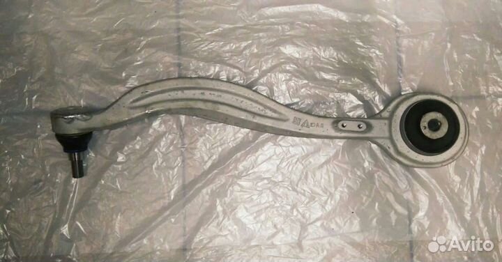 Рычаг передний верхний левый MB GLK-Class X204