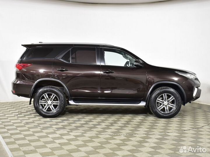 Toyota Fortuner 2.8 AT, 2018, 76 124 км