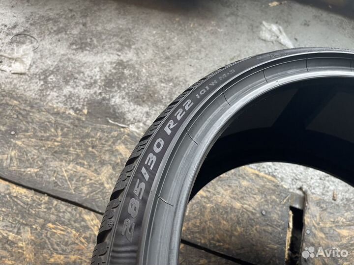Pirelli P Zero Winter 285/30 R22 101W