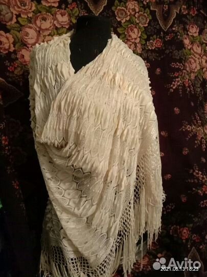 Старинная шаль