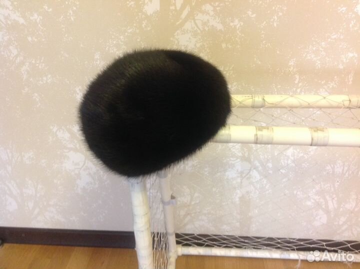 Берет женский норковый