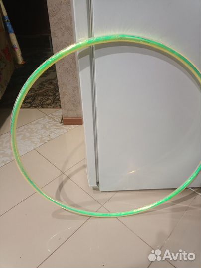 Обруч гимнастический