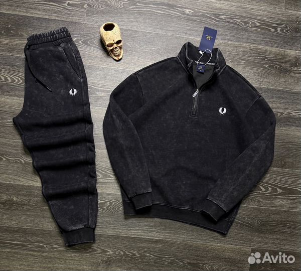 Спортивный костюм Fred Perry