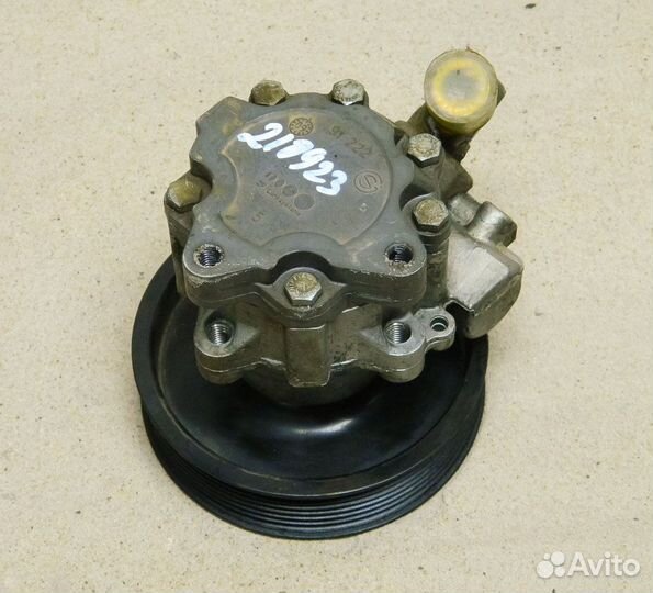 Насос гур Mercedes E W211 № 91222 (дефект)