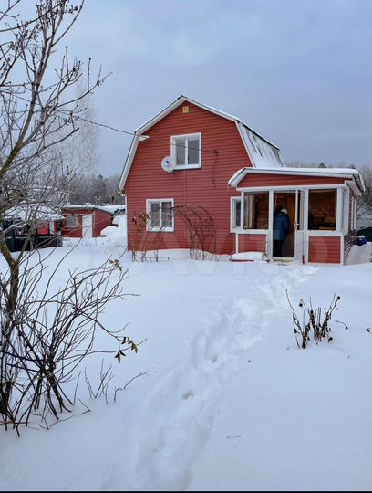 Дом 72 м² на участке 6 сот.