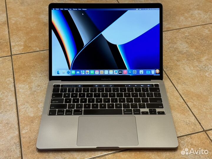 Macbook Pro 13 2020 2.3GHz i7/16/512