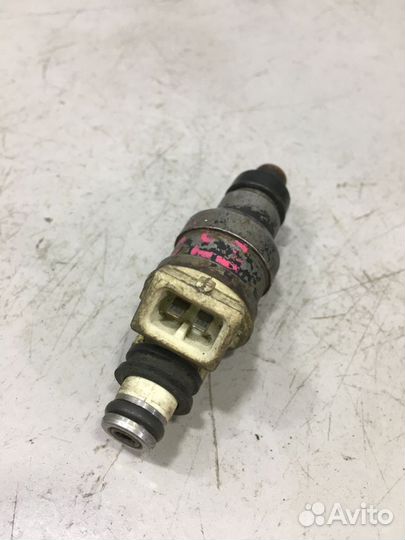 Топливная форсунка Hyundai Galloper