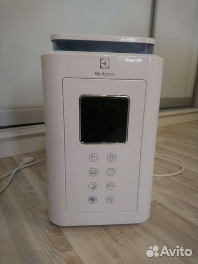 Увлажнитель воздуха Electrolux