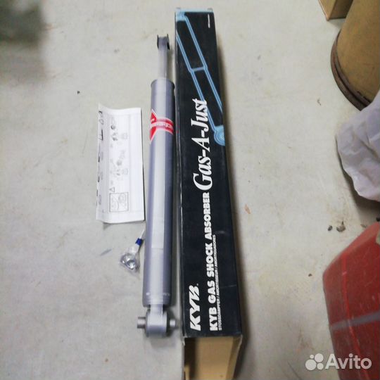 Амортизатор задний mercedes benz E-class 212 08-13