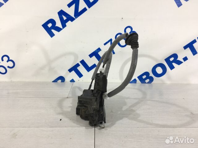 Замок двери передний левый skoda rapid 1 рест 1.6