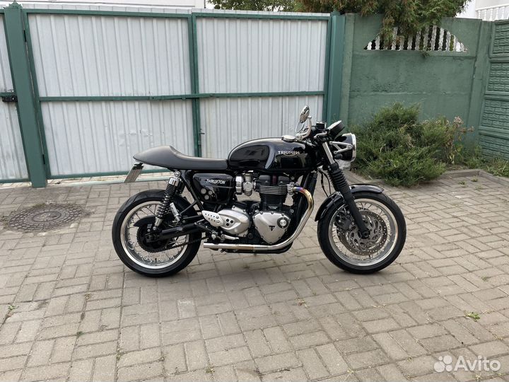 Triumph Thruxton 1200
